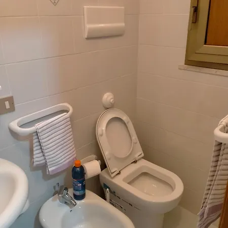 Alonzo Appartement *